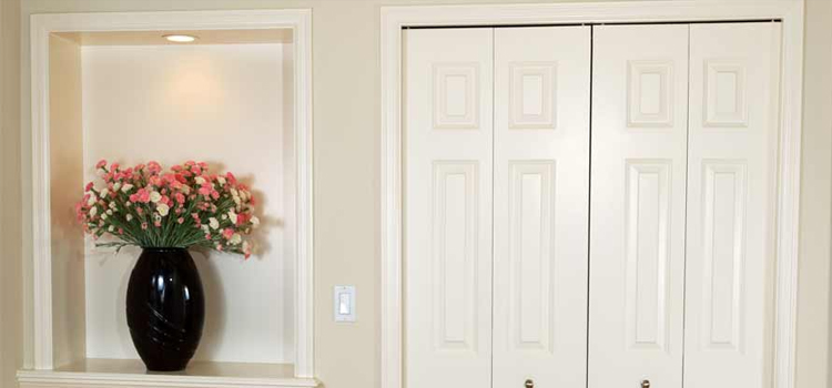 residential closet door repair in Gridley